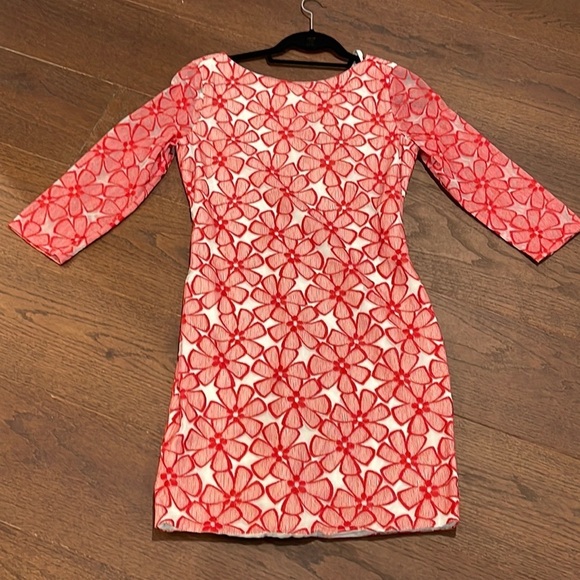 NWT Diane Von Furstenberg Red Lace Dress Size 6 - conticontadores.com.br